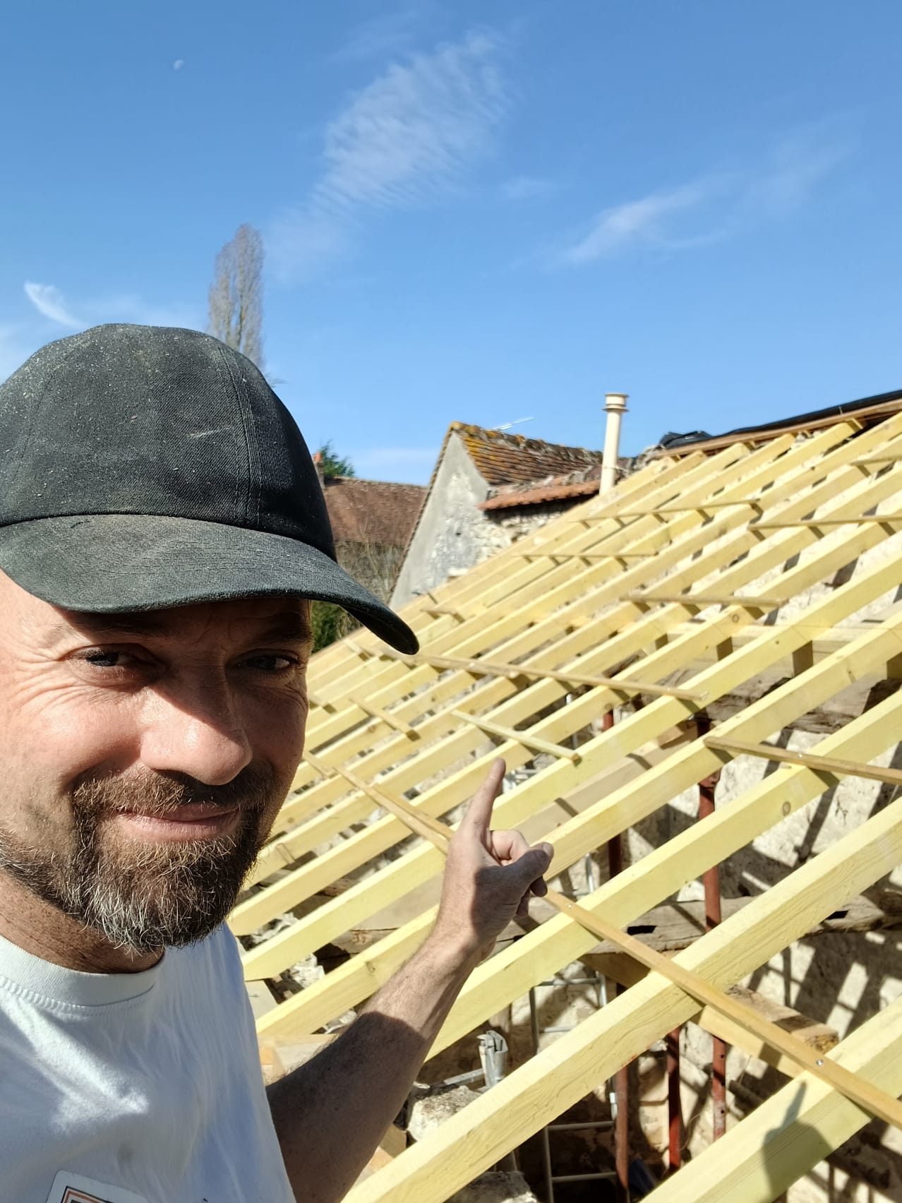 WhatsApp Image 2026-03-22 at 22.18.45 (2) Qui suis-je ?